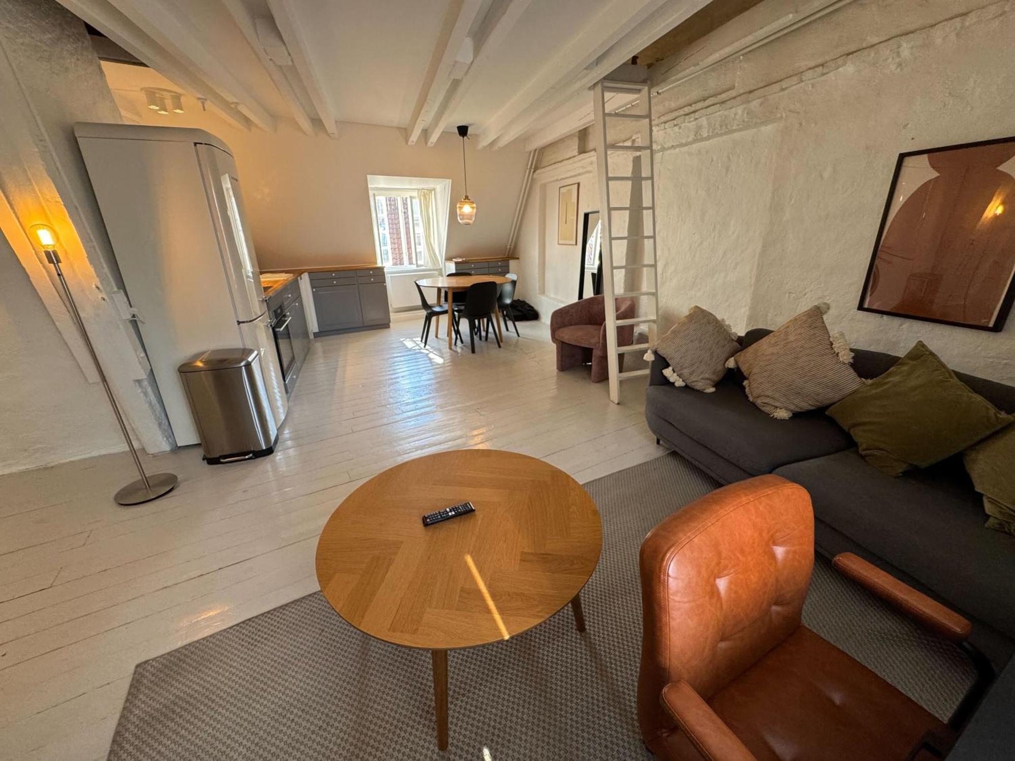 Cozy Apartments In Heart Of Copenhagen Near Stroget & Hojbro Plads Екстериор снимка